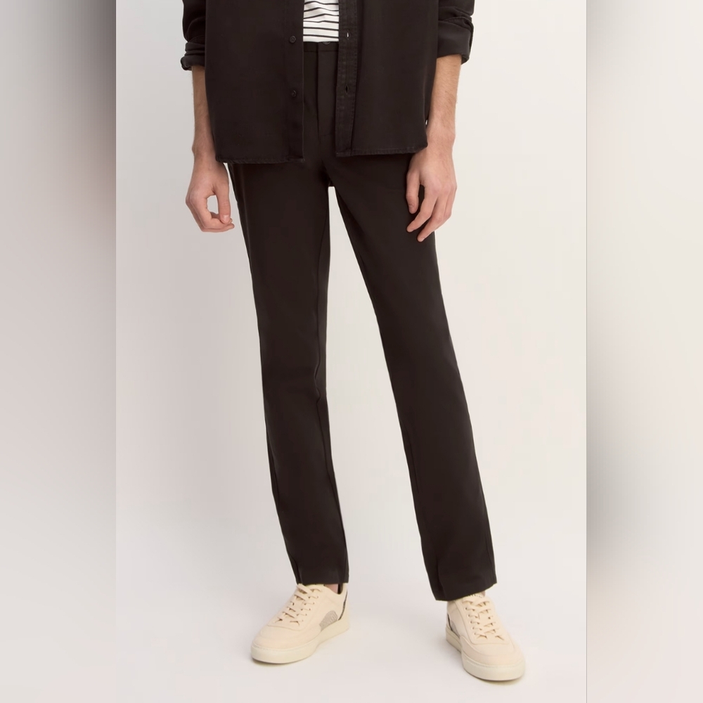The Performance Chino | Uniform size 40W x 28L Black